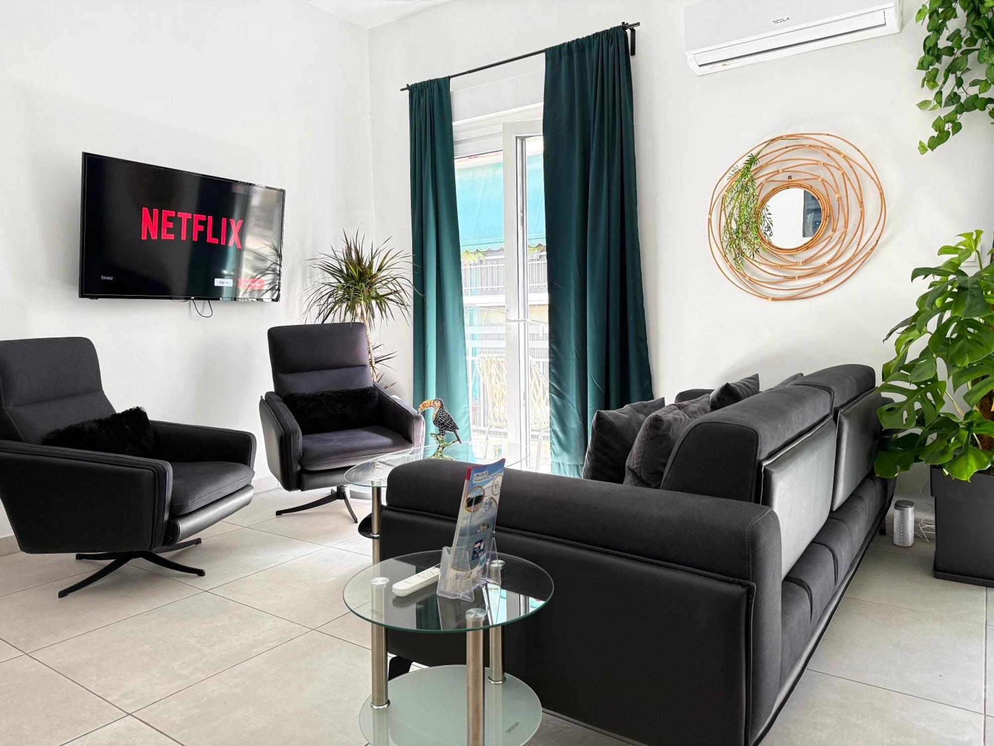 P&P Boutique Apartments Athene Buitenkant foto